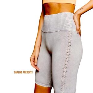 FREE PEOPLE MOVEMENT GOOD KARMA BIKE SHORTS WOMEN COLOR ICE GRAY SIZE XS/S